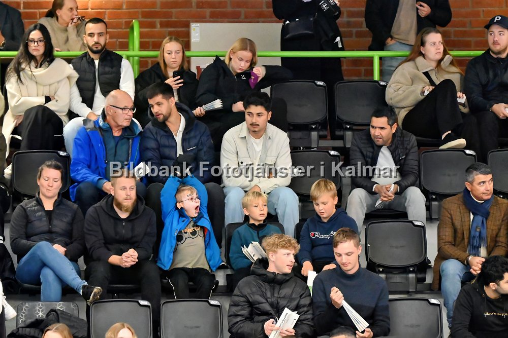 Z50_7346_People-denoise-sharpen Bilder FC Kalmar - FC Real Internacional 231023